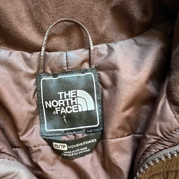 The North Face down jacket in brown - Picture 10 of 11